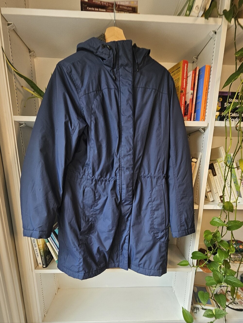 L.L.Bean Winter Warmer Parka Jacket Womens Blue Quilted Sherpa Lined Size Medium - Picture 3 of 10